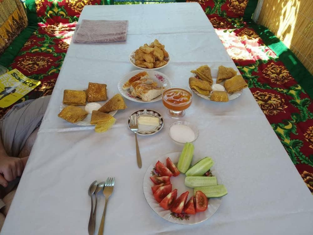 Guesthouse Bermet Tong 외부 사진